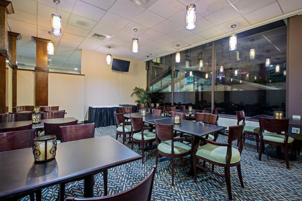 Fairfield Inn & Suites Springfield Ένφιλντ Εξωτερικό φωτογραφία