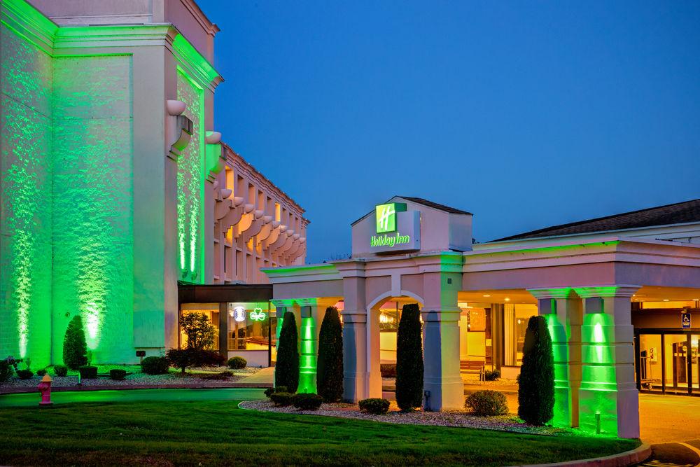 Fairfield Inn & Suites Springfield Ένφιλντ Εξωτερικό φωτογραφία