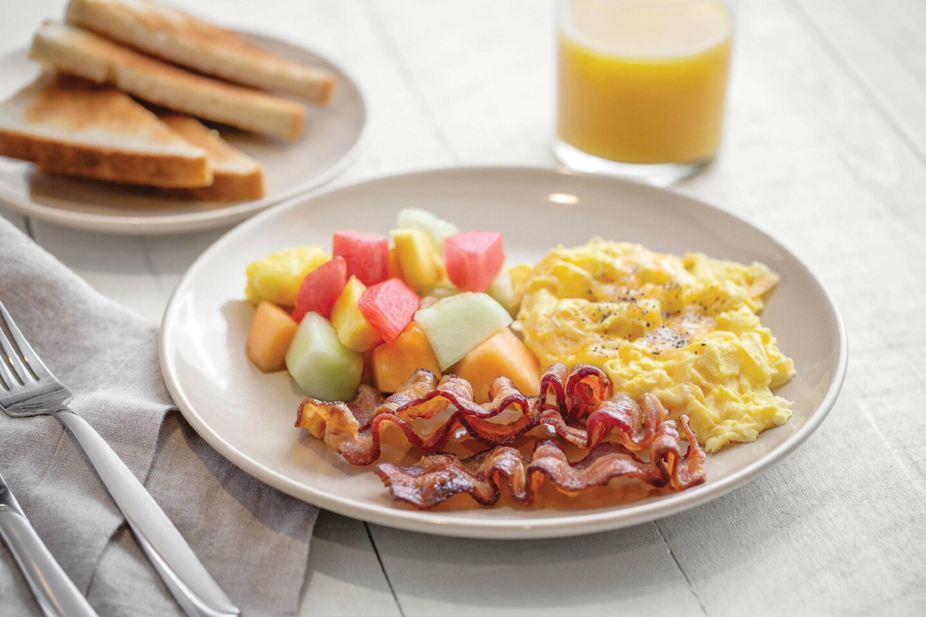 Fairfield Inn & Suites Springfield Ένφιλντ Εξωτερικό φωτογραφία